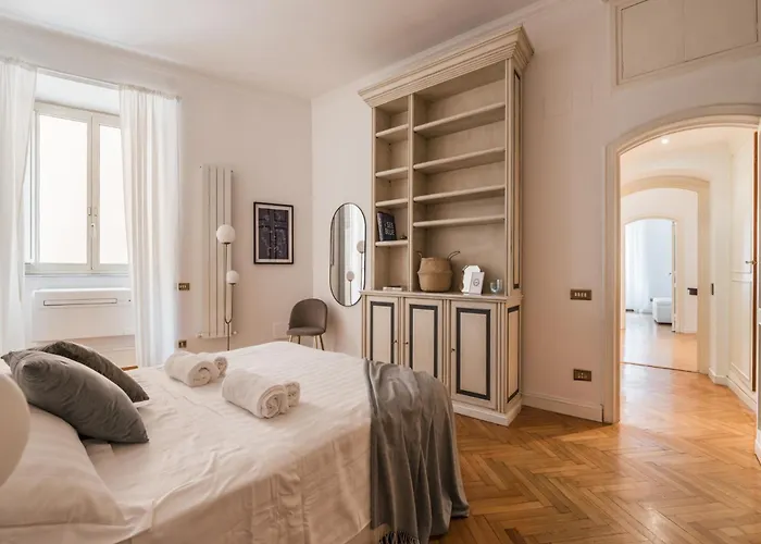 דירה The Rent - Splendid Three-bedroom Near The Trevi Fountain *